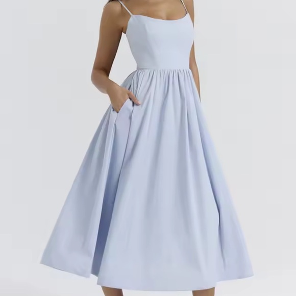 Elegant Light Blue Spaghetti Strap Dress - Picture 1 of 4